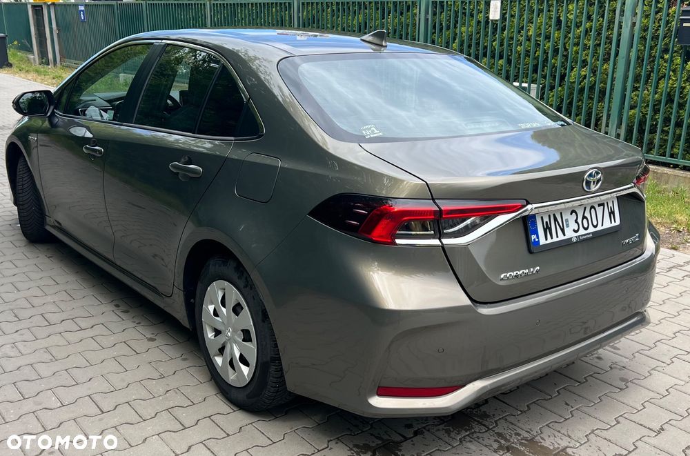 Toyota Corolla 1.8 Hybrid Active - 9