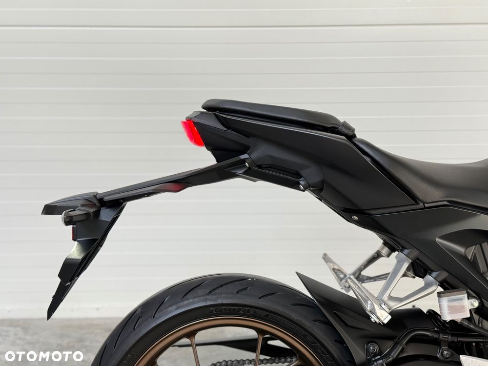 Honda CB - 19