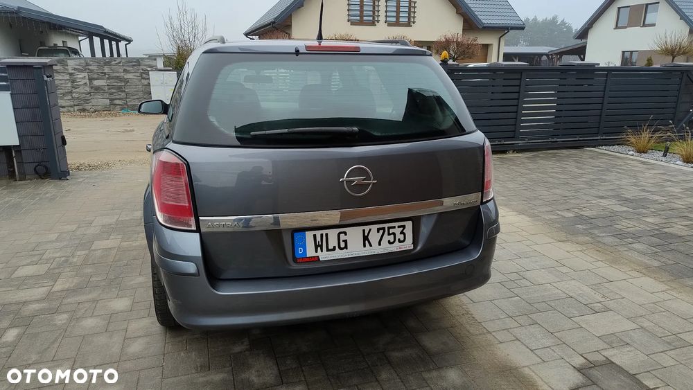 Opel Astra 1.6 - 10
