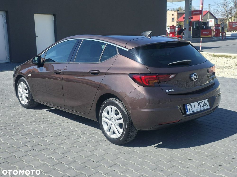 Opel Astra - 4