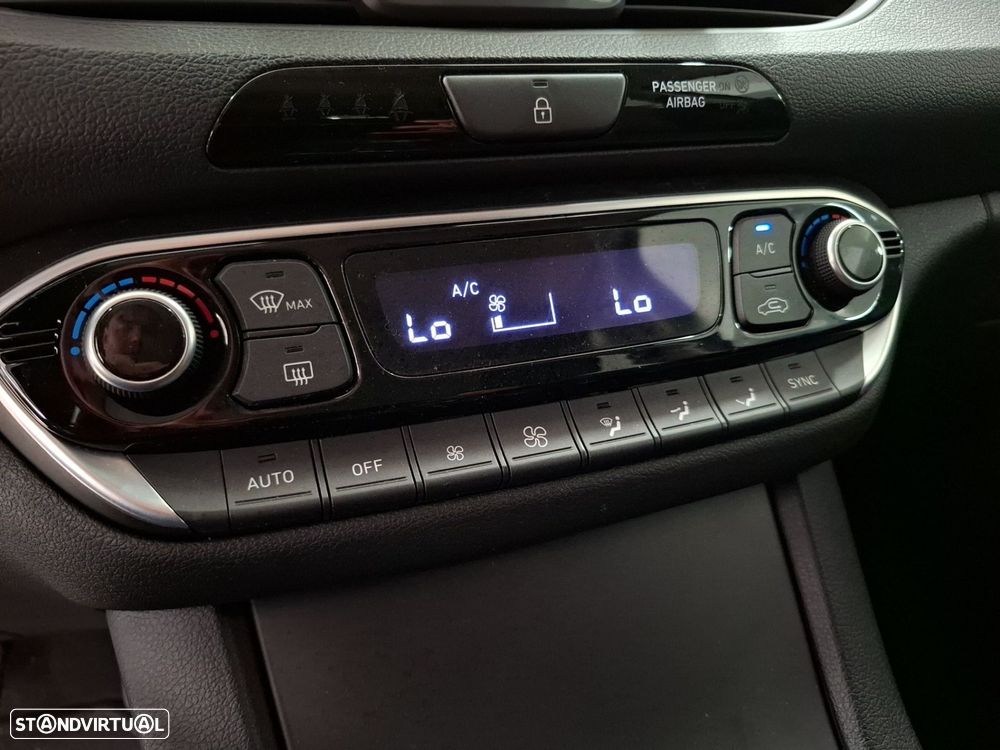 Hyundai i30 1.0 T-GDI Style Plus - 19