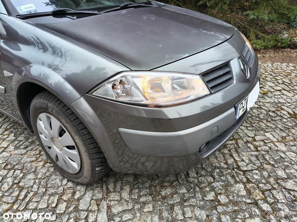 Renault Megane 1.6 Luxe Privilege - 6