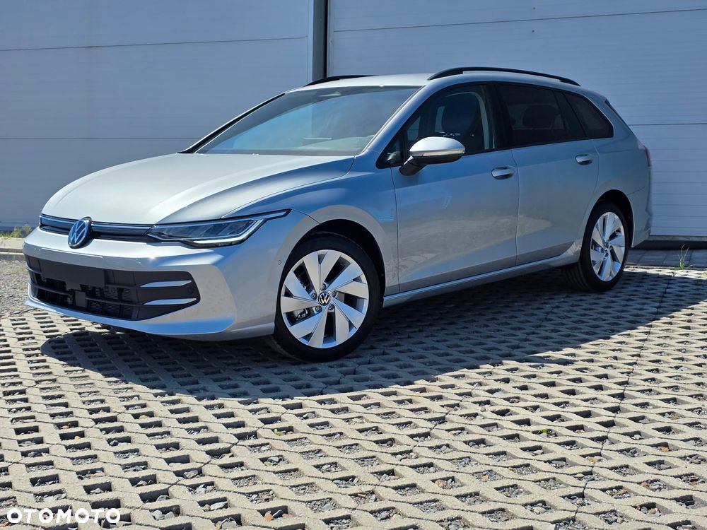 Volkswagen Golf 1.5 eTSI mHEV Life Plus DSG - 5