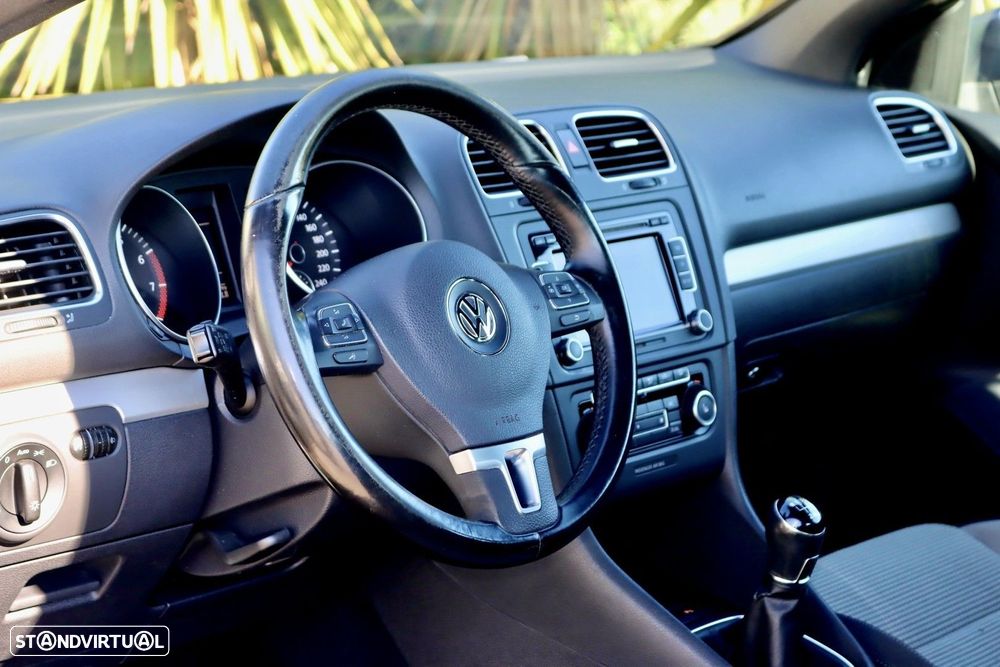 VW Golf Cabriolet - 22