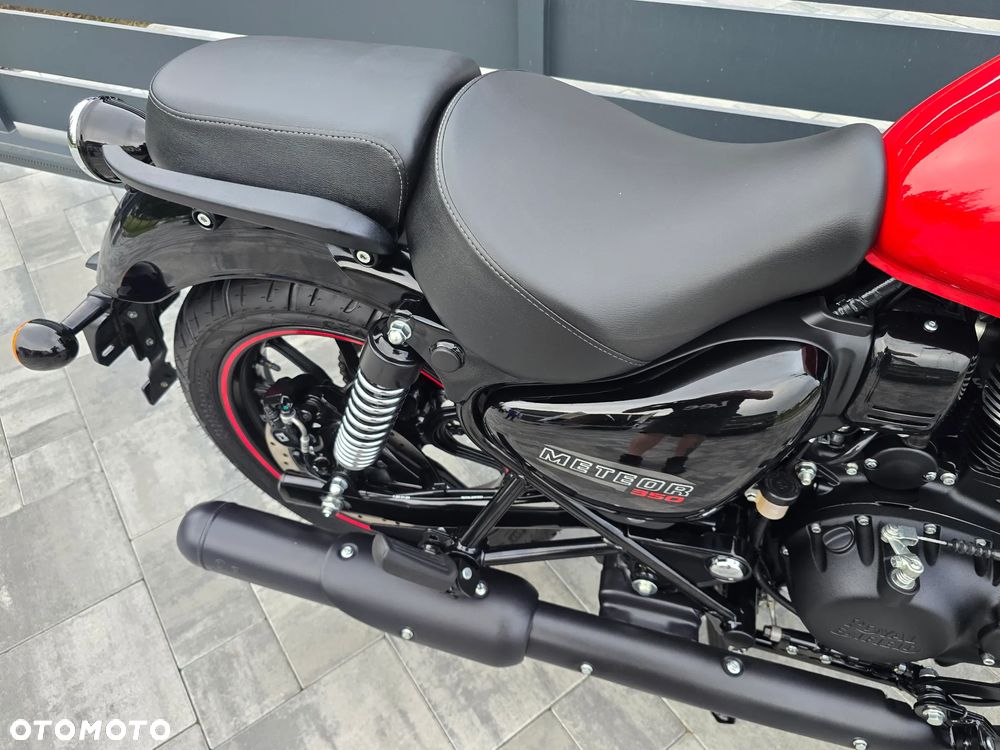 Royal Enfield Meteor - 23