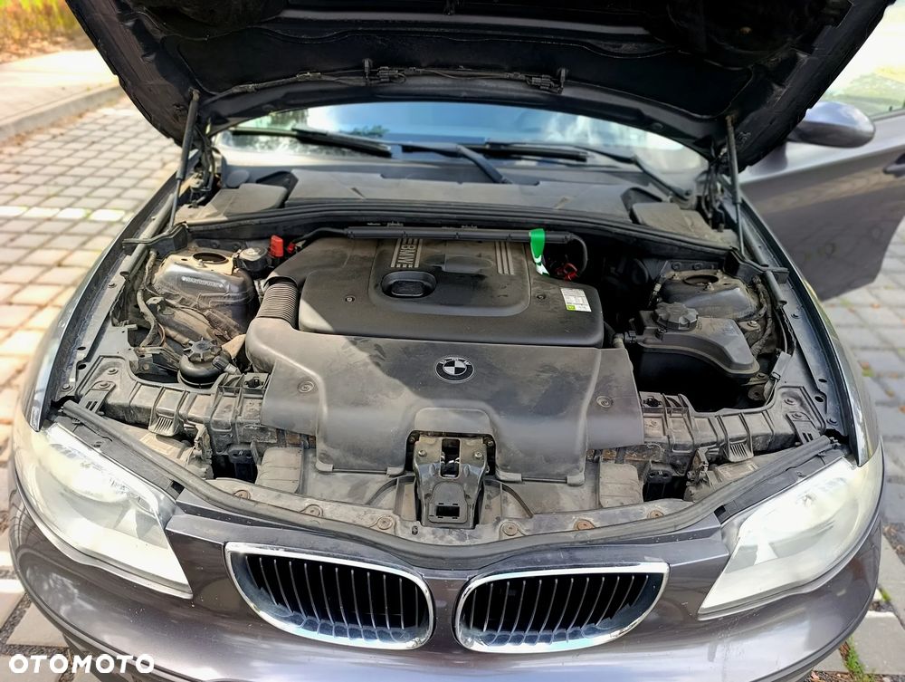 BMW Seria 1 118d DPF - 26