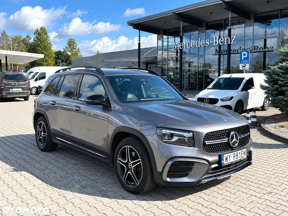 Mercedes-Benz Glb
