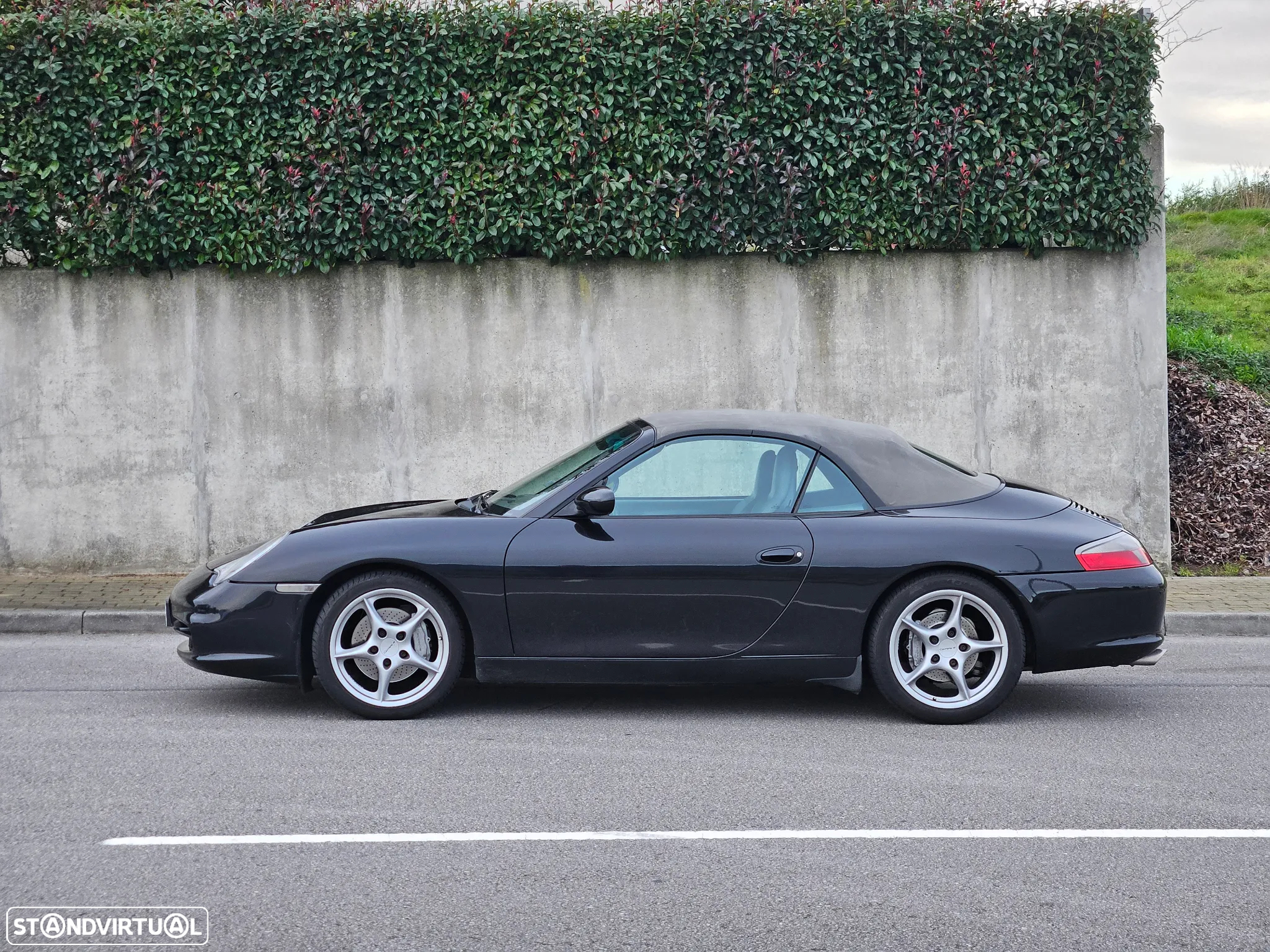 Porsche 911 (996) Carrera 4 - 5