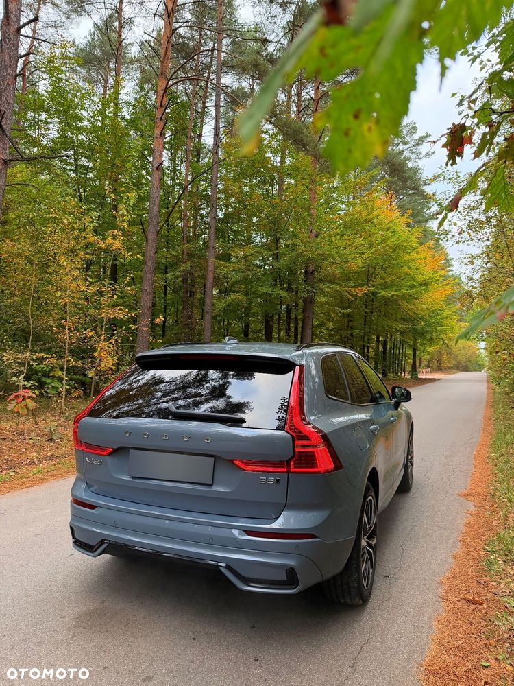 Volvo XC 60 B5 B AWD Ultimate Dark - 37