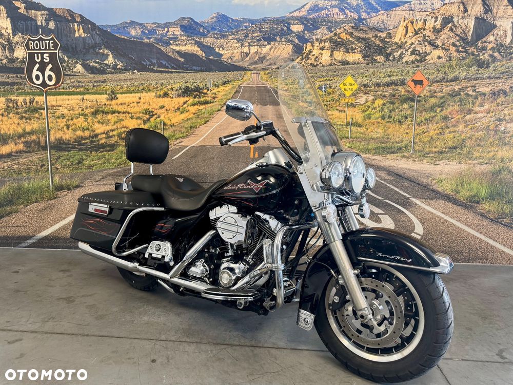 Harley-Davidson Touring Road King - 2
