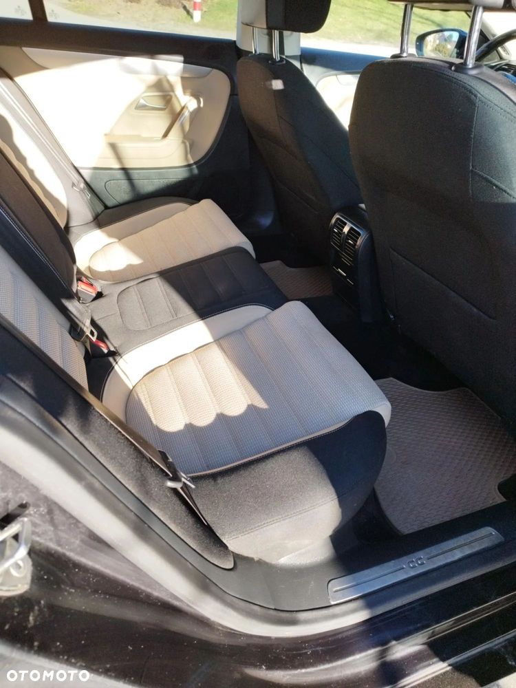 Volkswagen CC 2.0 TDI DPF BMT - 28