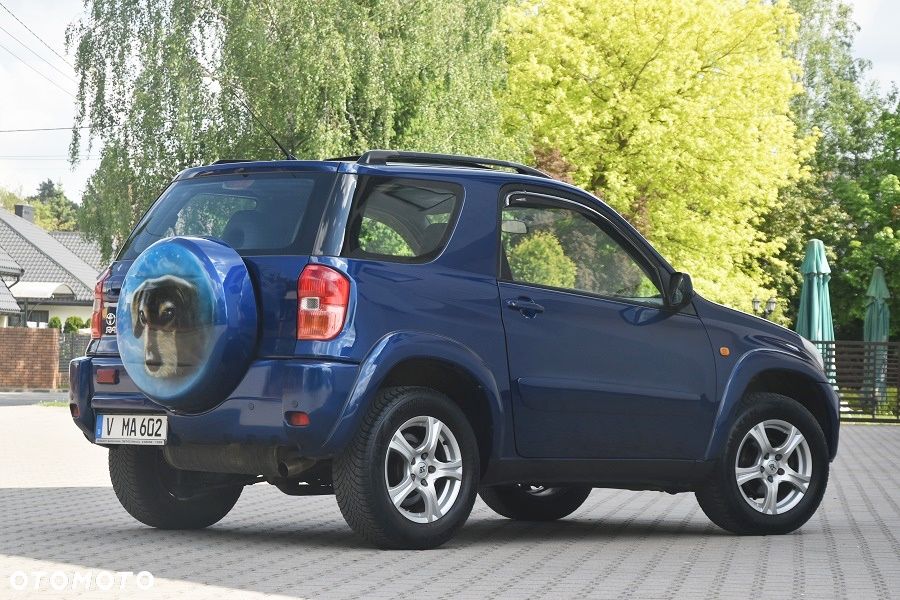 Toyota RAV4 - 9