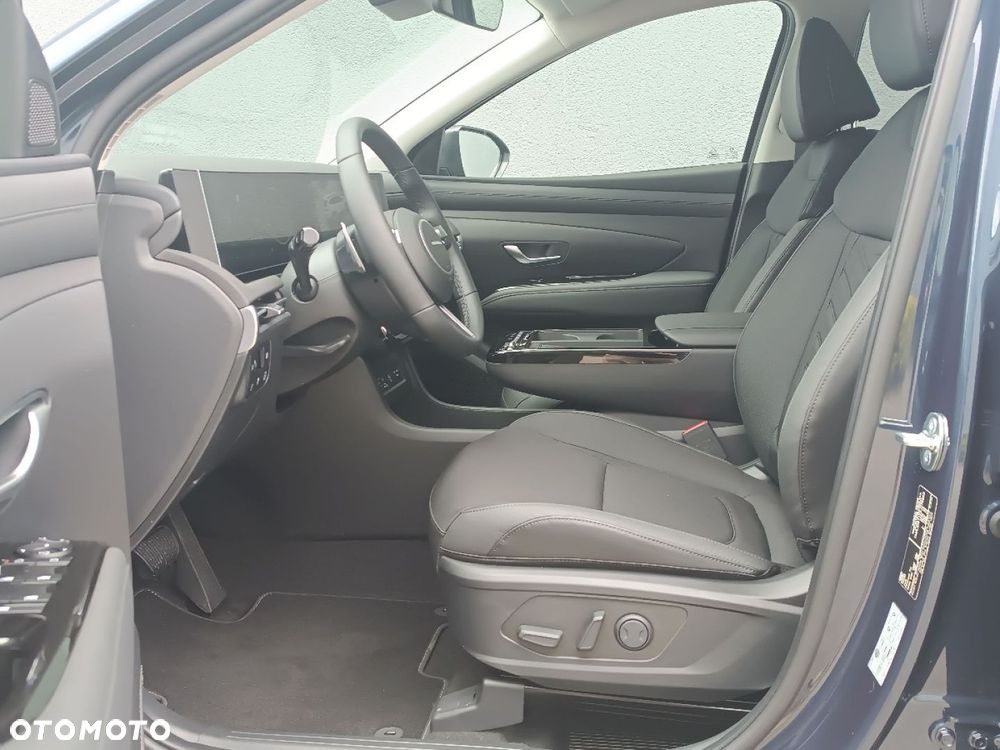Hyundai Tucson - 12