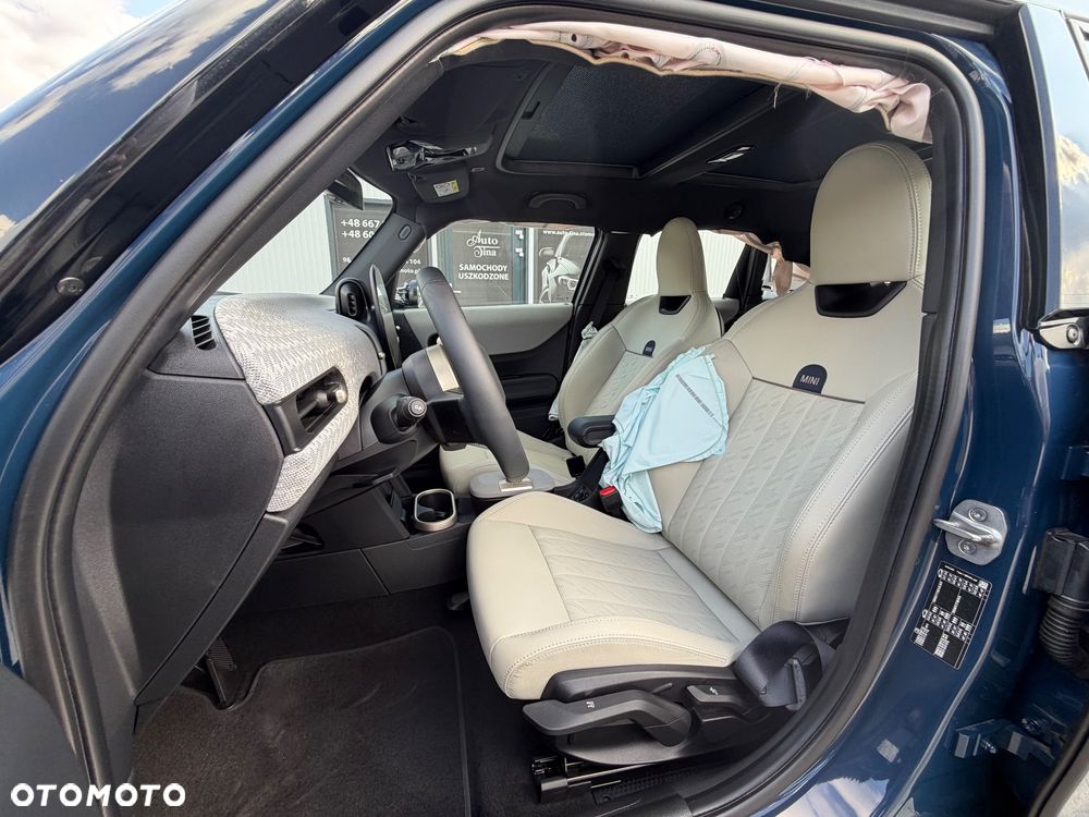 MINI Cooper C Linia Favoured - 14