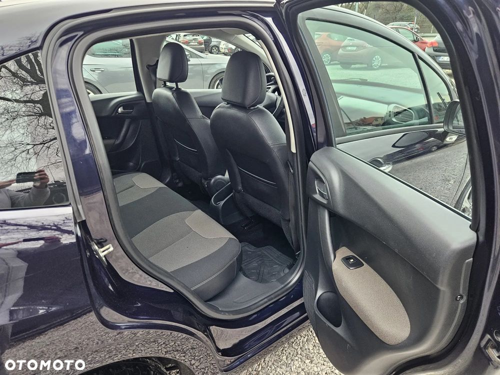 Citroën C3 Pure Tech (VTi) 82 Tendance - 27