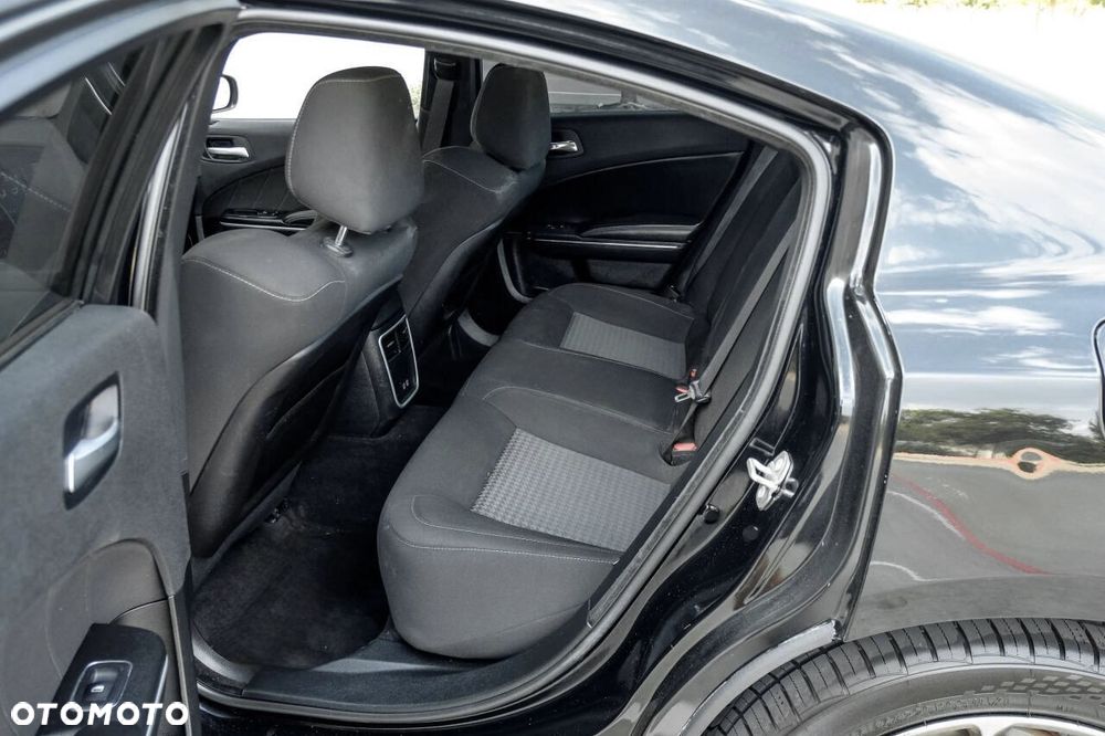 Dodge Charger 3.6 GT - 19