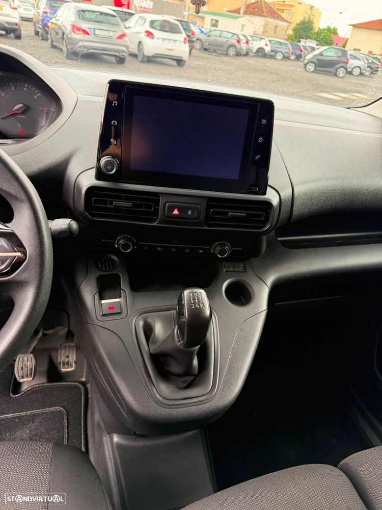 Peugeot Partner 1.5 BlueHDi Premium Standard - 17