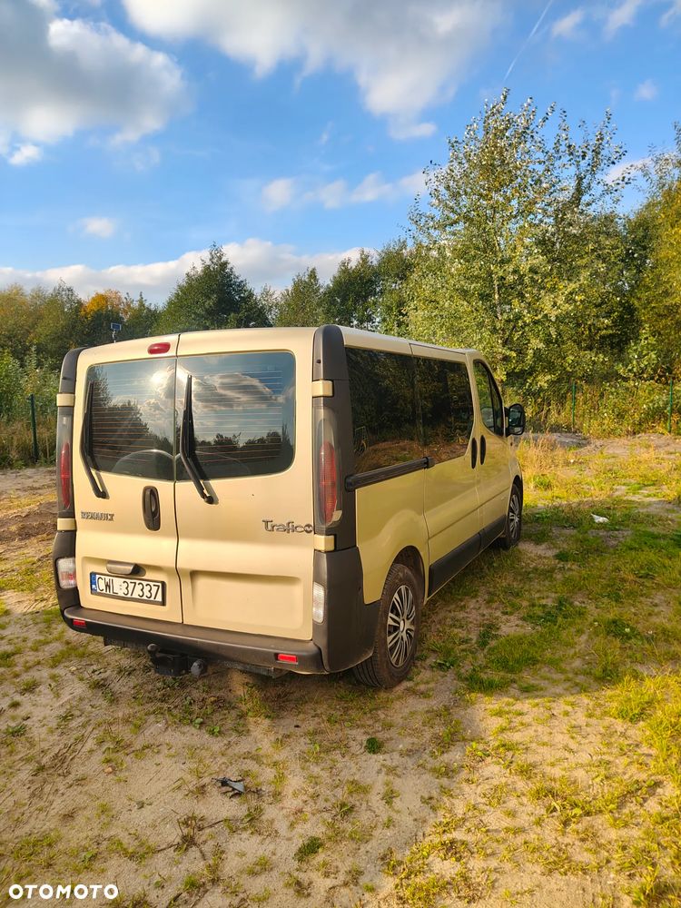 Renault Trafic - 2