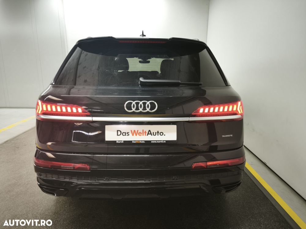Audi Q7 - 4