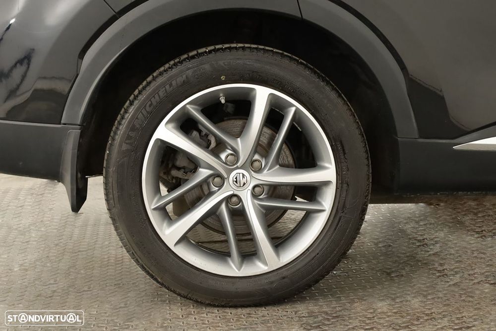 MG EHS 1.5 T-GDI Plug-in Hybrid Luxury - 5