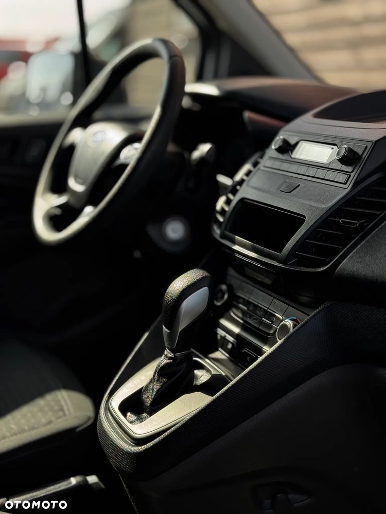 Ford Connect - 33