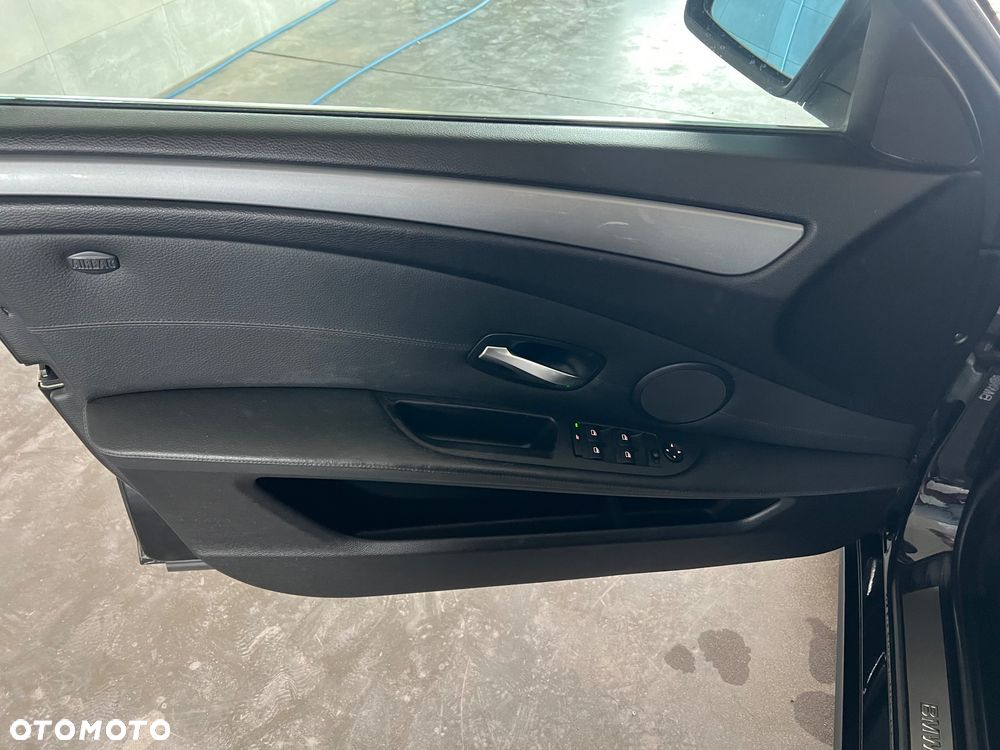 BMW Seria 5 - 17