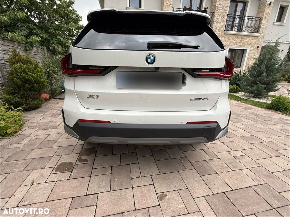 BMW X1 sDrive18d Aut. Sport Line - 32