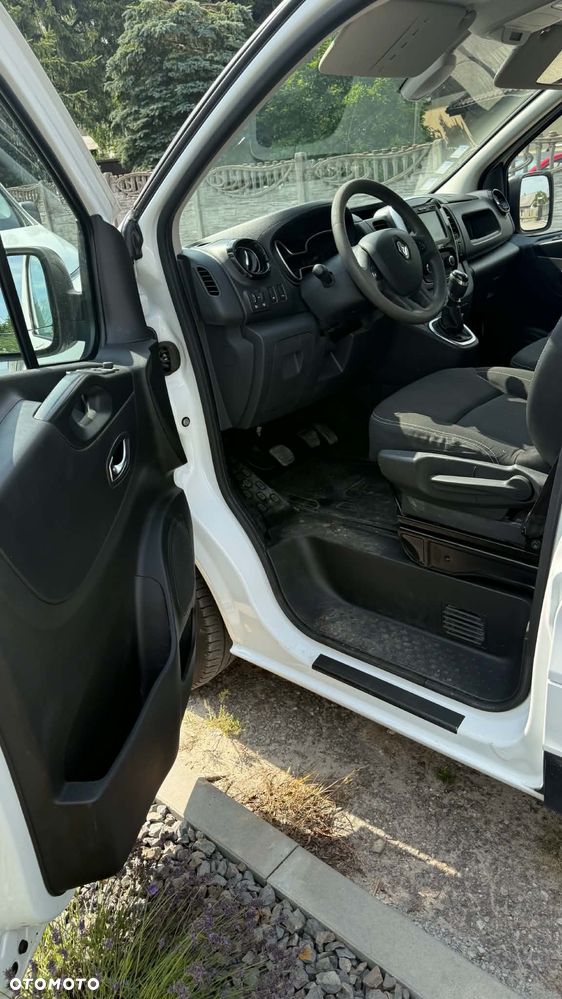 Renault trafic - 8
