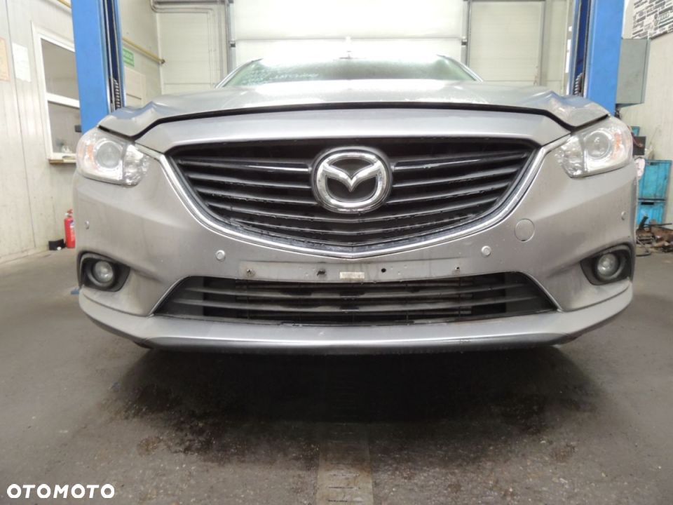 Pas przedni z chłodnicami Mazda 6-GJ III '13  sedan