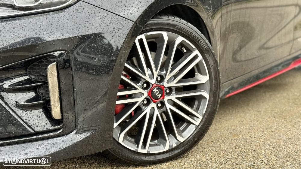 Kia ProCeed 1.6 T-GDI GT 7DCT - 13