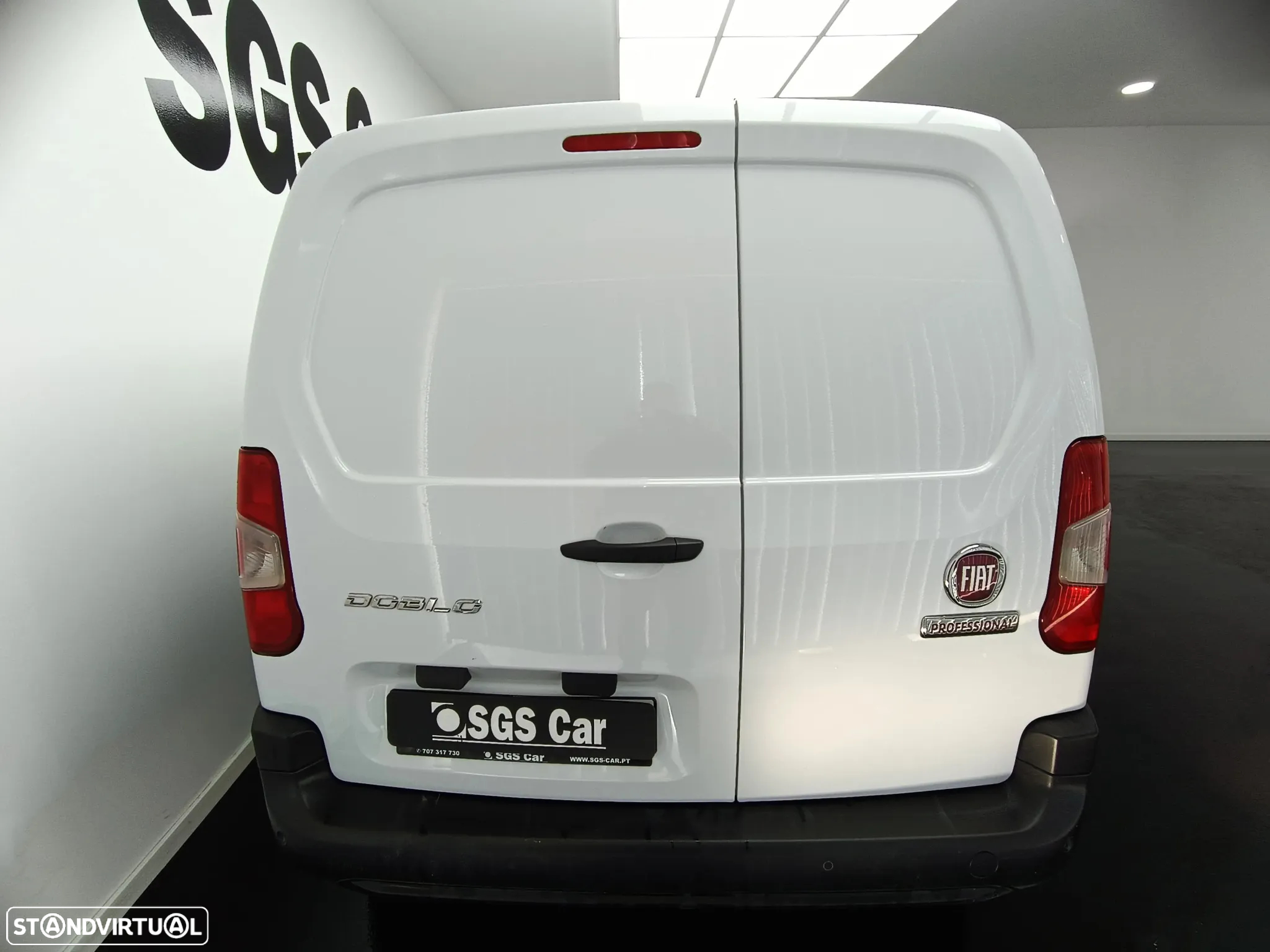 Fiat Novo Doblò BlueHDi 1.5 100cv S&S - 3