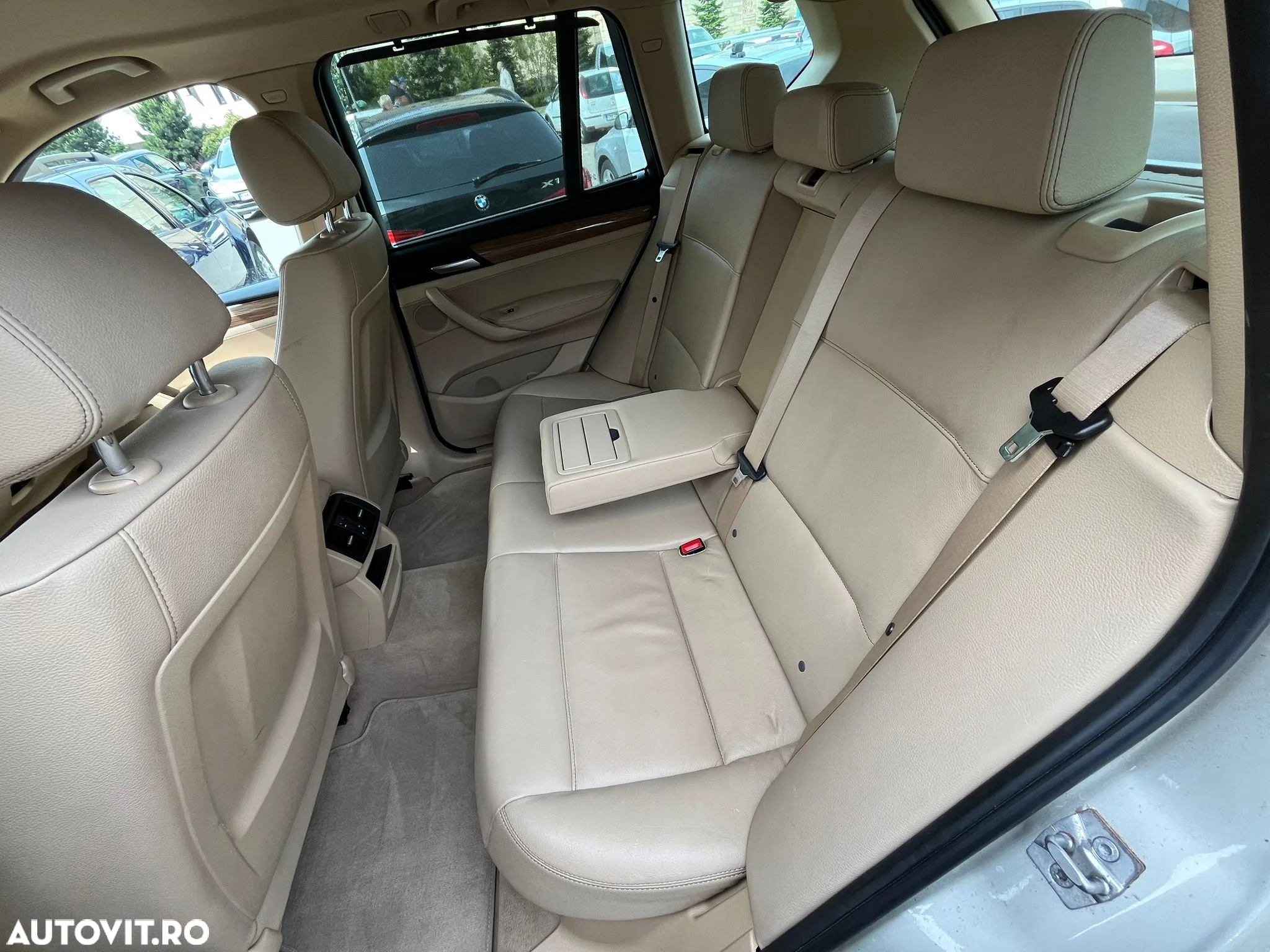 BMW X3 xDrive2.0d - 11