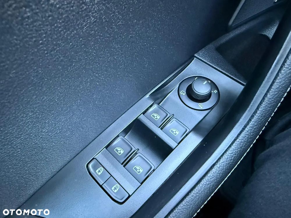 Skoda Superb 2.0 TSI Style DSG - 21