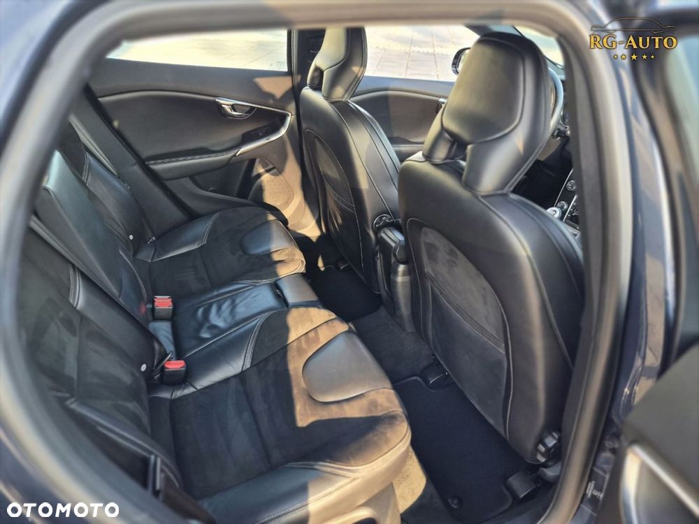 Volvo V40 - 35