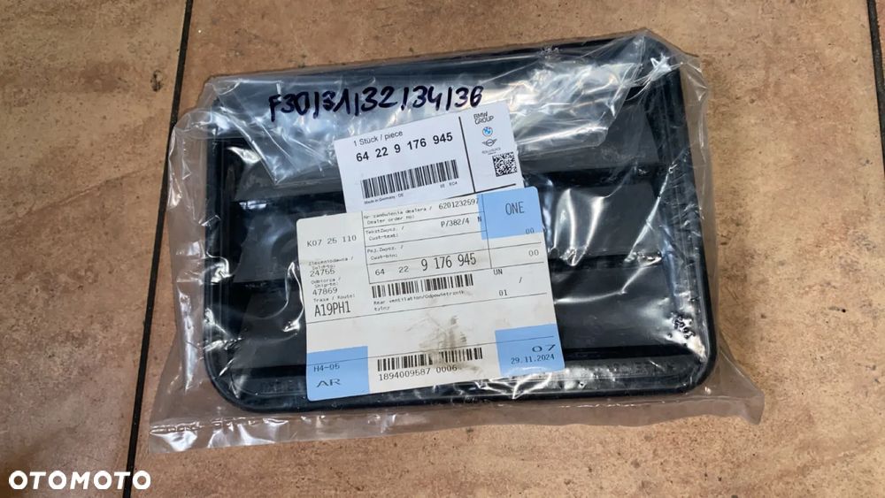 KRATKA WENTYLACYJNA KAROSERII BMW F30 F31 F32 F33 F34 F36 9176945 - 3