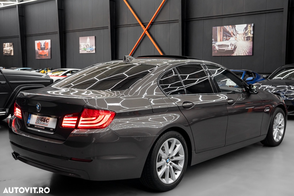 BMW Seria 5 520d - 26
