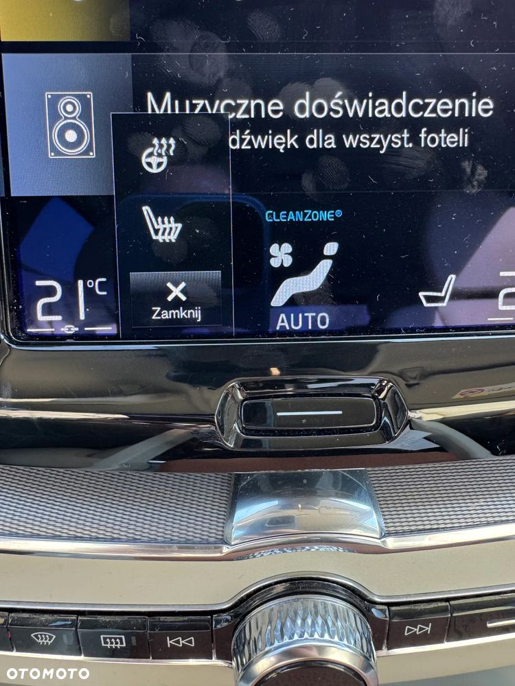 Volvo XC 60 B4 D AWD Inscription - 21