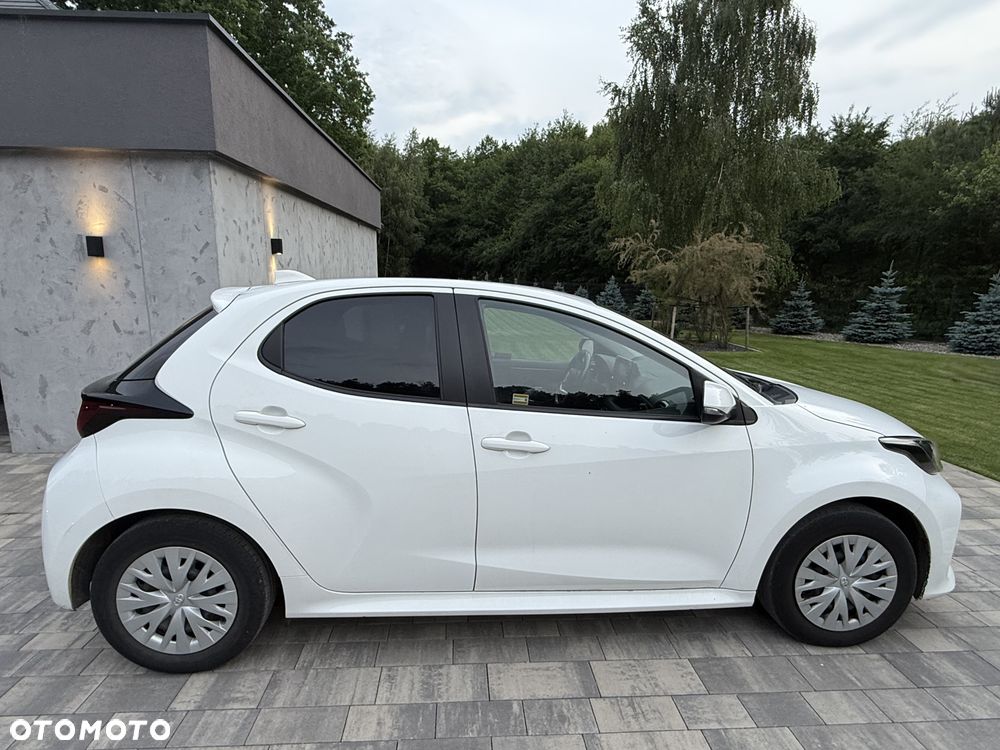 Toyota Yaris 2022 photo 4