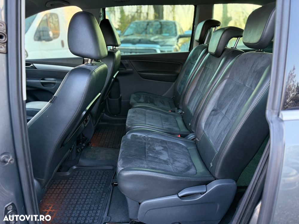 Volkswagen Sharan 2.0 TDI DSG Blue Motion Highline - 16