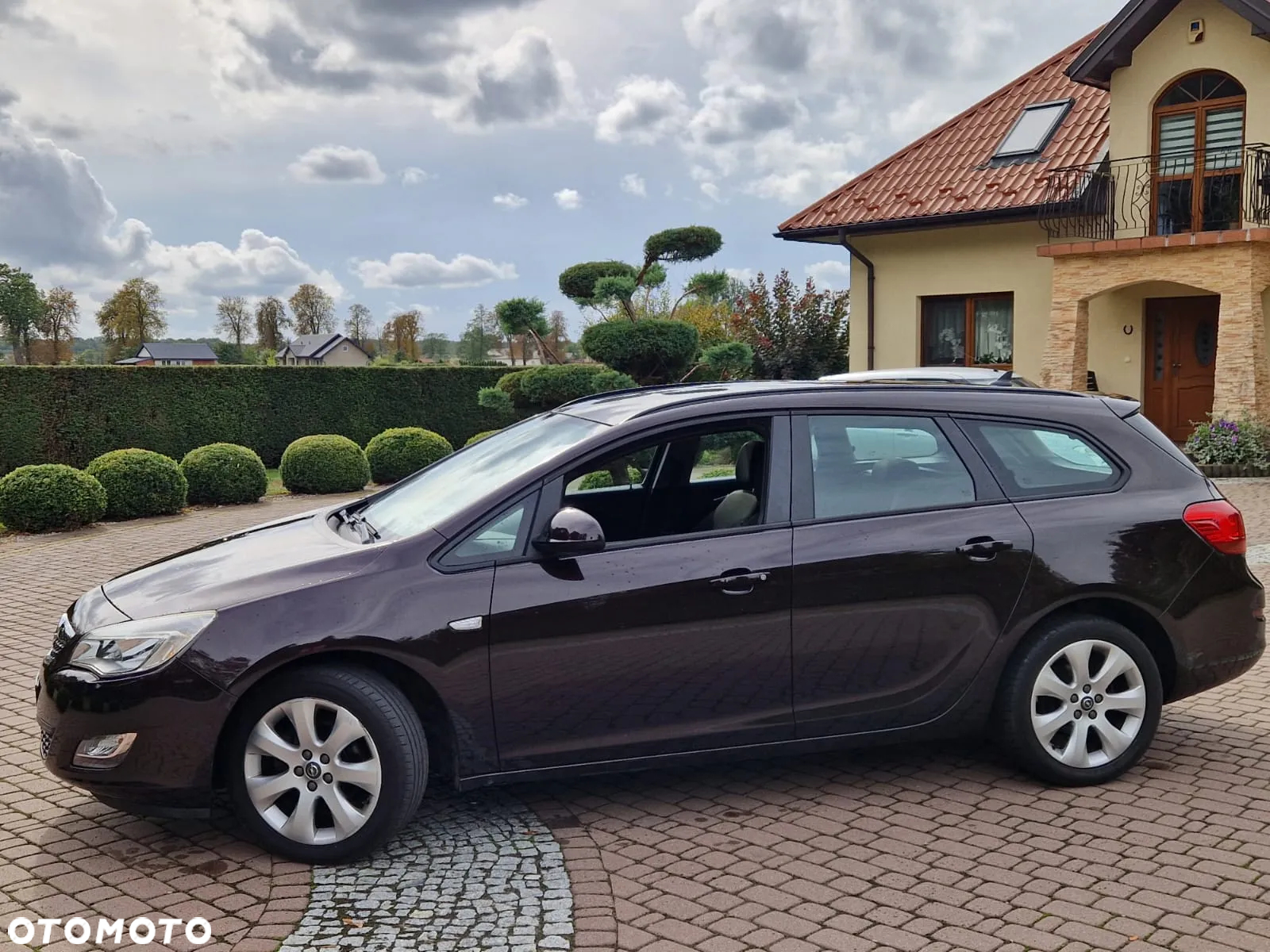 Opel Astra ver-gtc-1-4-turbo - 10