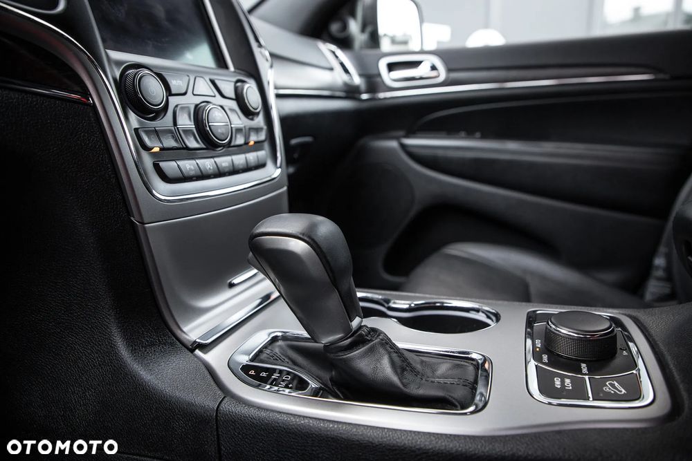 Jeep Grand Cherokee 3.0 CRD Limited - 25