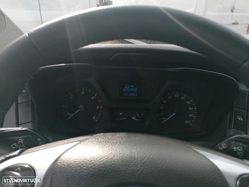 Ford Transit 2.0 TDCI - 11