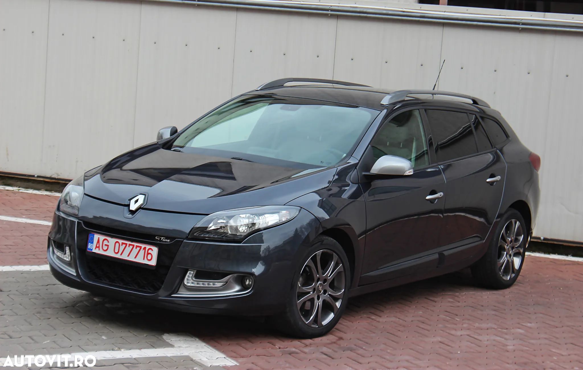 Renault Megane ENERGY dCi 110 GT LINE - 1