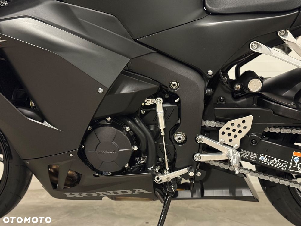 Honda CBR - 30