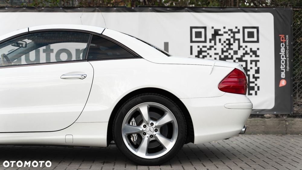 Mercedes-Benz SL - 27