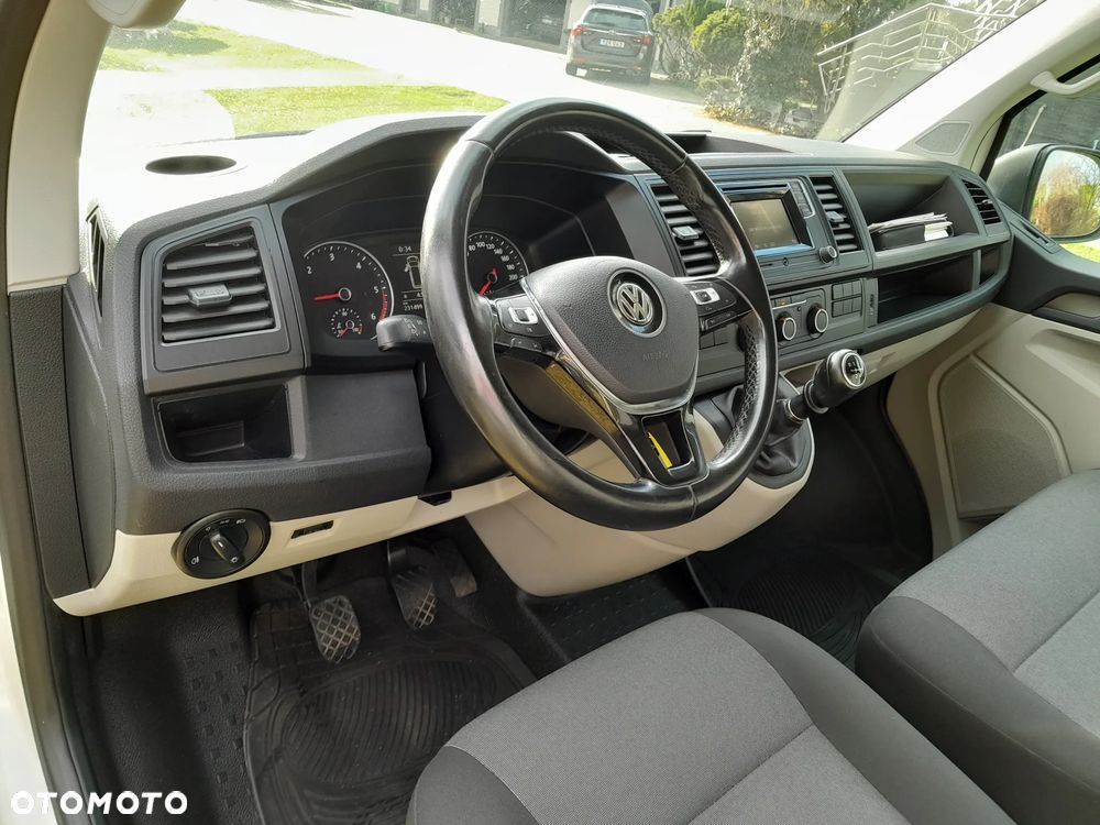 Volkswagen Transporter T6 - 13