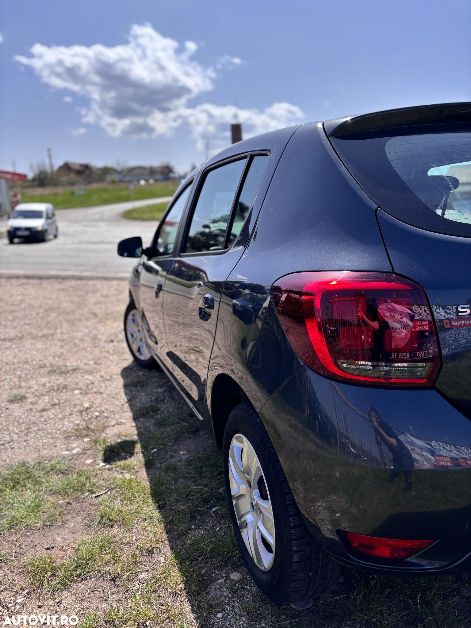 Dacia Sandero - 3