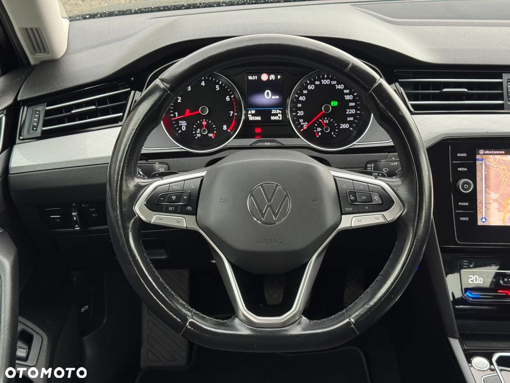 Volkswagen Passat 2.0 TSI Business DSG - 11