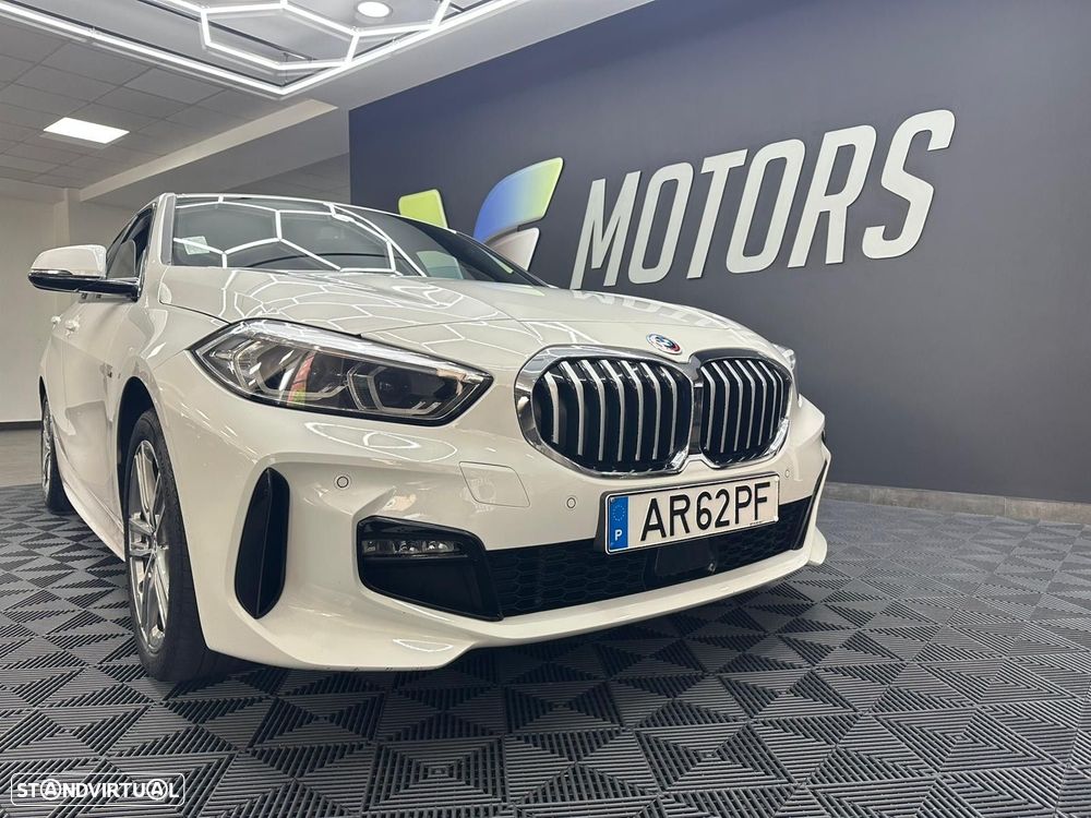 BMW 116 d Pack 50 anos M Auto - 3