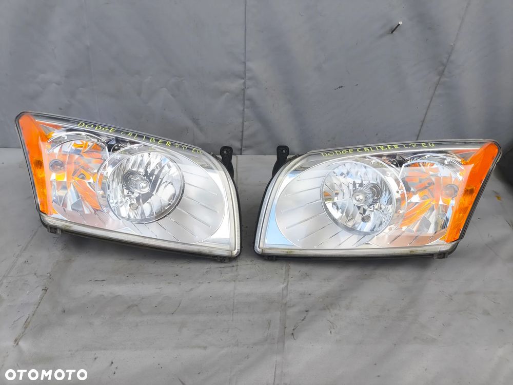 DODGE CALIBER LAMPA PRZEDNIA PRZÓD PRAWA LEWA EUROPA EU - 1